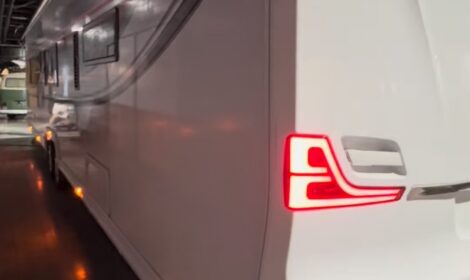 De langste en duurste caravan van Europa op Mobicar !